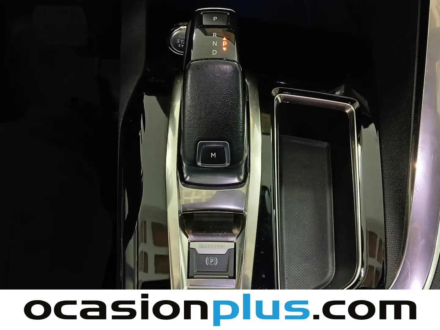 Foto Peugeot 3008 Peugeot 3008 PureTech 130 S&S GT Line EAT8 (130 CV)