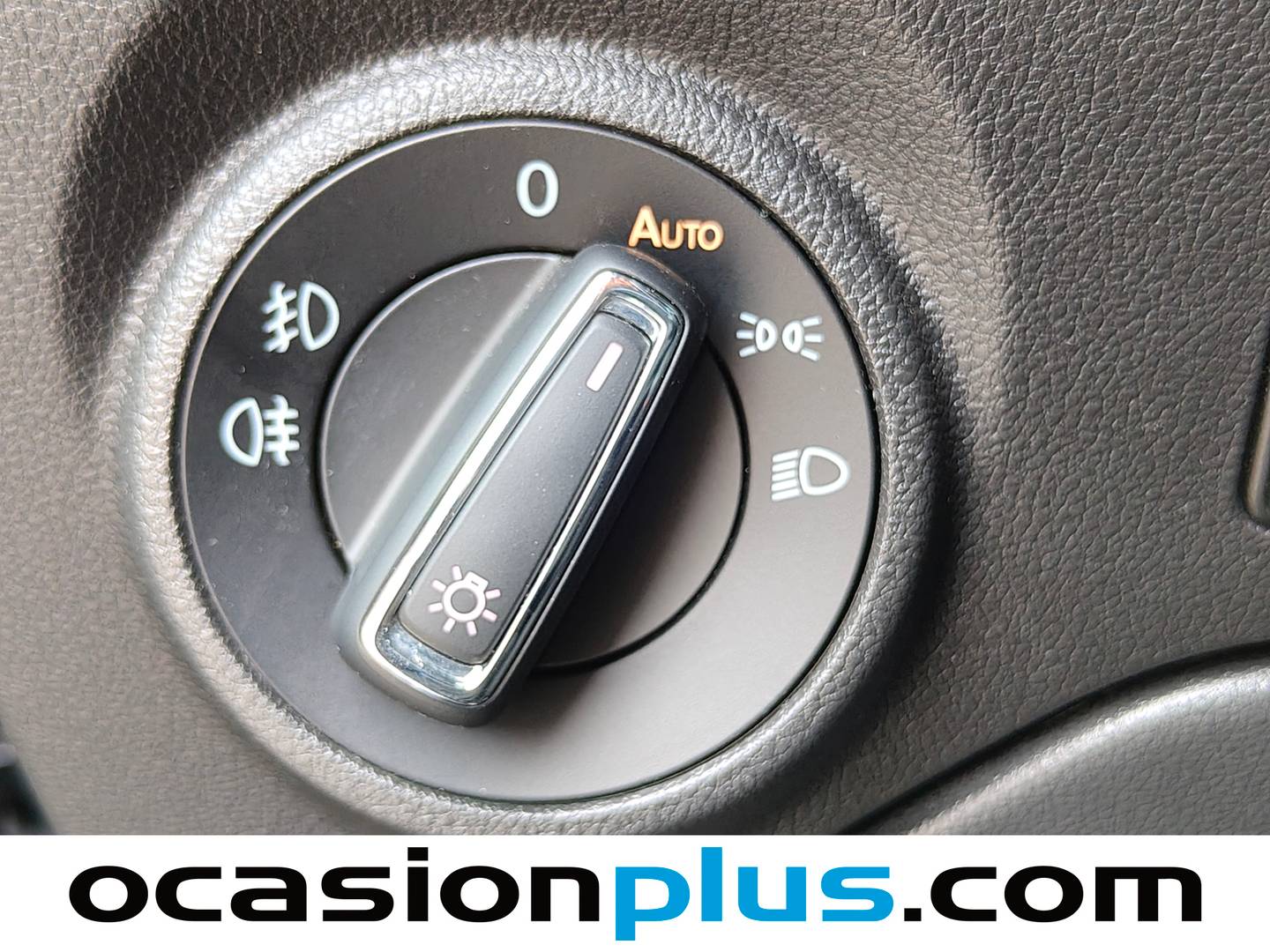 Seat León Seat León 2.0 TDI S&S FR Fast Edition Plus DSG (150 CV) de ocasión