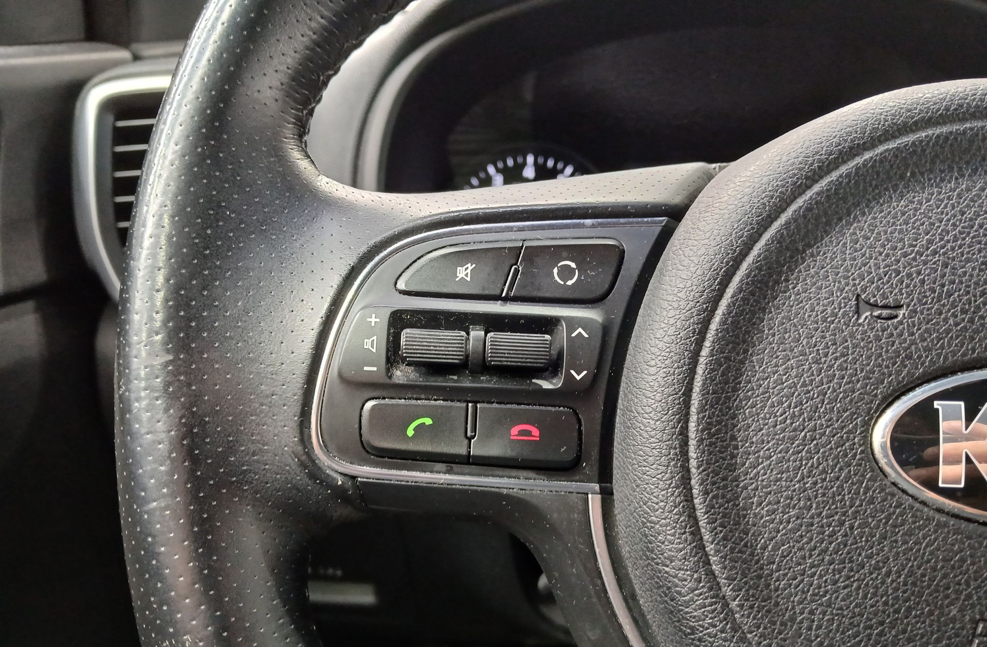 Kia Sportage 1.6 T-GDi GT Line 4x4 - foto 29