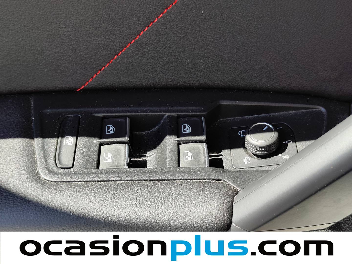 Volkswagen Tiguan Volkswagen Tiguan Urban Sport 2.0 TDI (150 CV) DSG automático