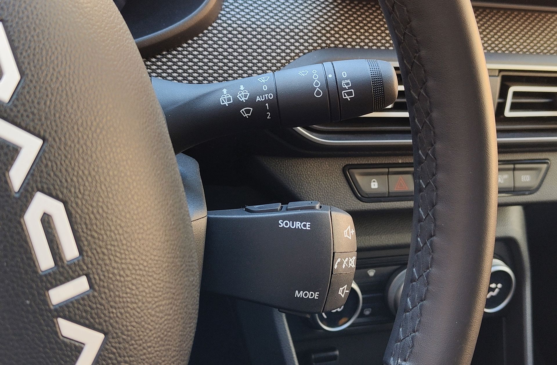 Dacia Jogger Serie Limitada Extreme Go ECO-G 5 plazas - foto 26