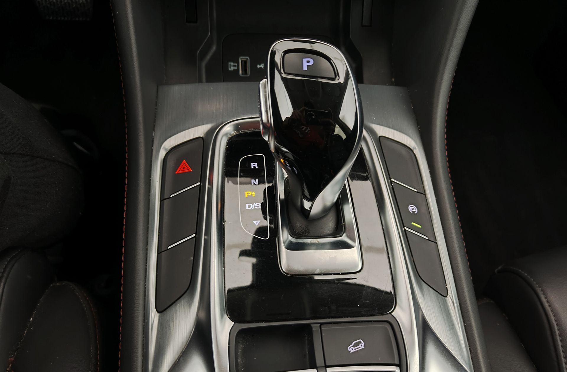 MG HS 1.5 Turbo GDI Comfort DCT - foto 5