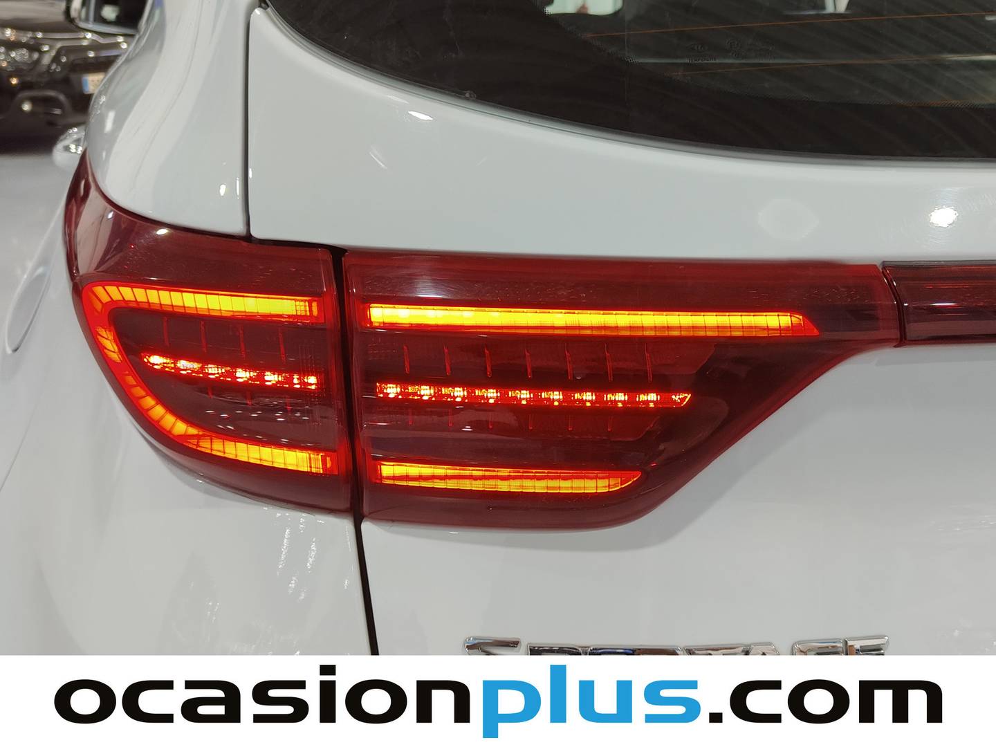 Foto KIA Sportage Kia Sportage 1.6 MHEV GT Line Essential 4x2 (136 CV)