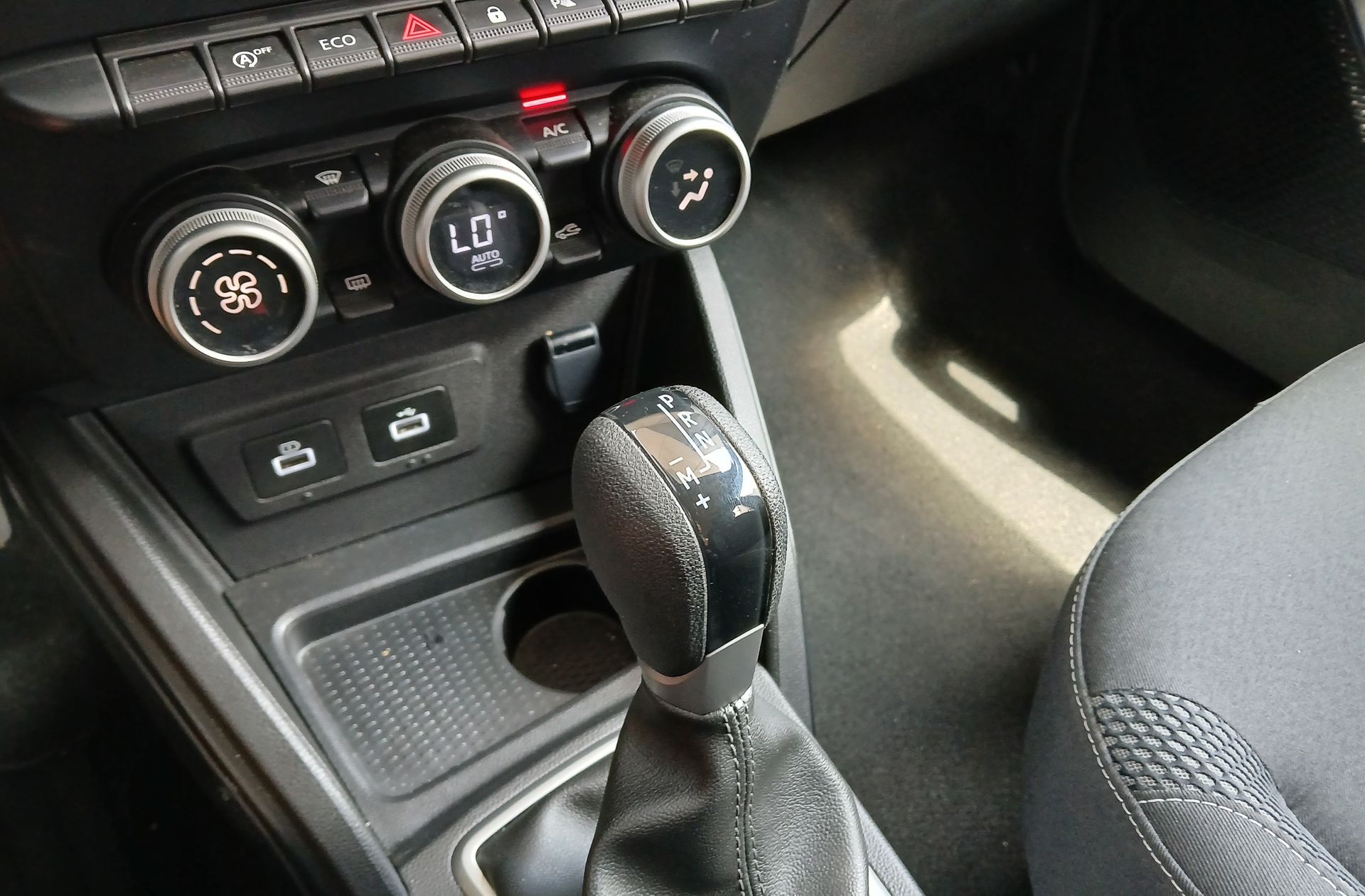 Dacia Duster Journey Go TCe EDC - foto 5