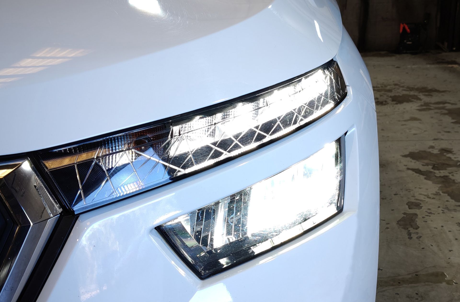 Škoda Kamiq 1.0 TSI Ambition - foto 13