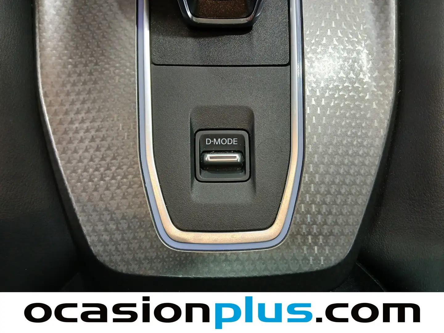 Foto Nissan QASHQAI Nissan Qashqai DIG-T 140 N-Connecta (140 CV)