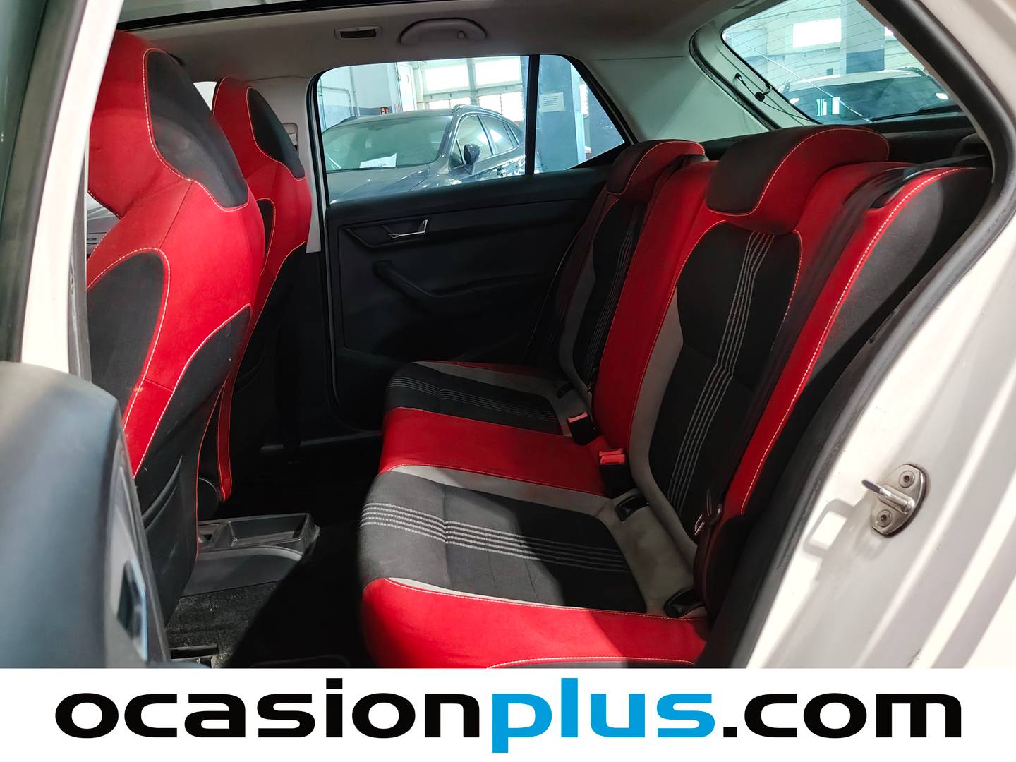 Foto asientos traseros Skoda Fabia Skoda Fabia 1.2 TSI Monte Carlo (110 CV)