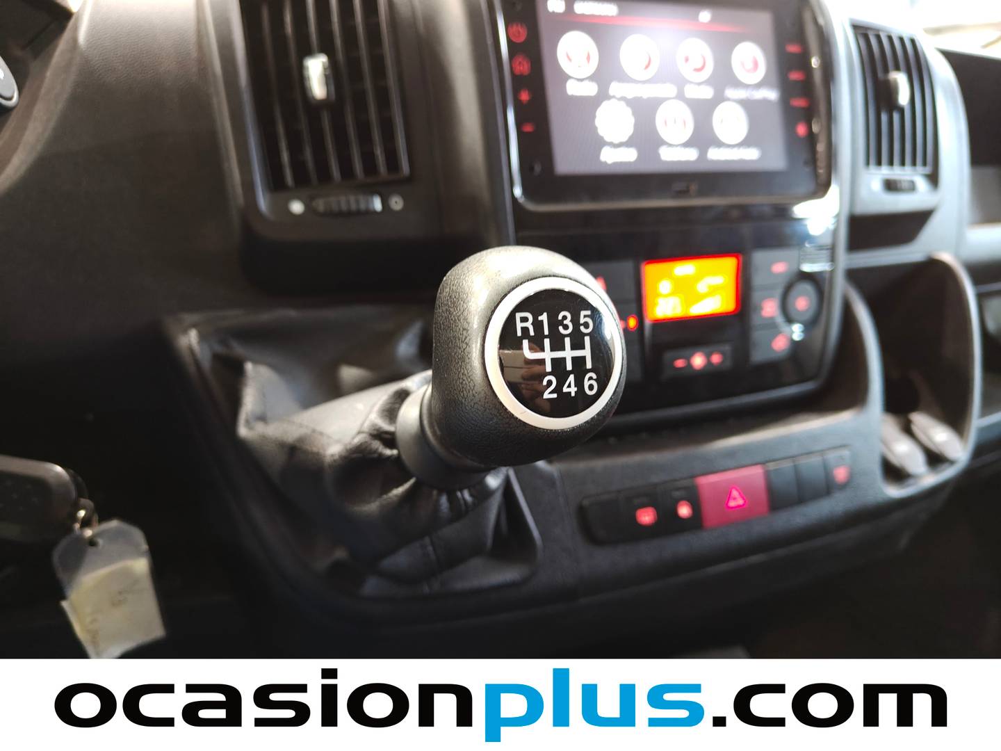 Peugeot Boxer Peugeot Boxer Furgon BlueHDi 140 S&S 335 L3H2 (140 CV) de segunda mano
