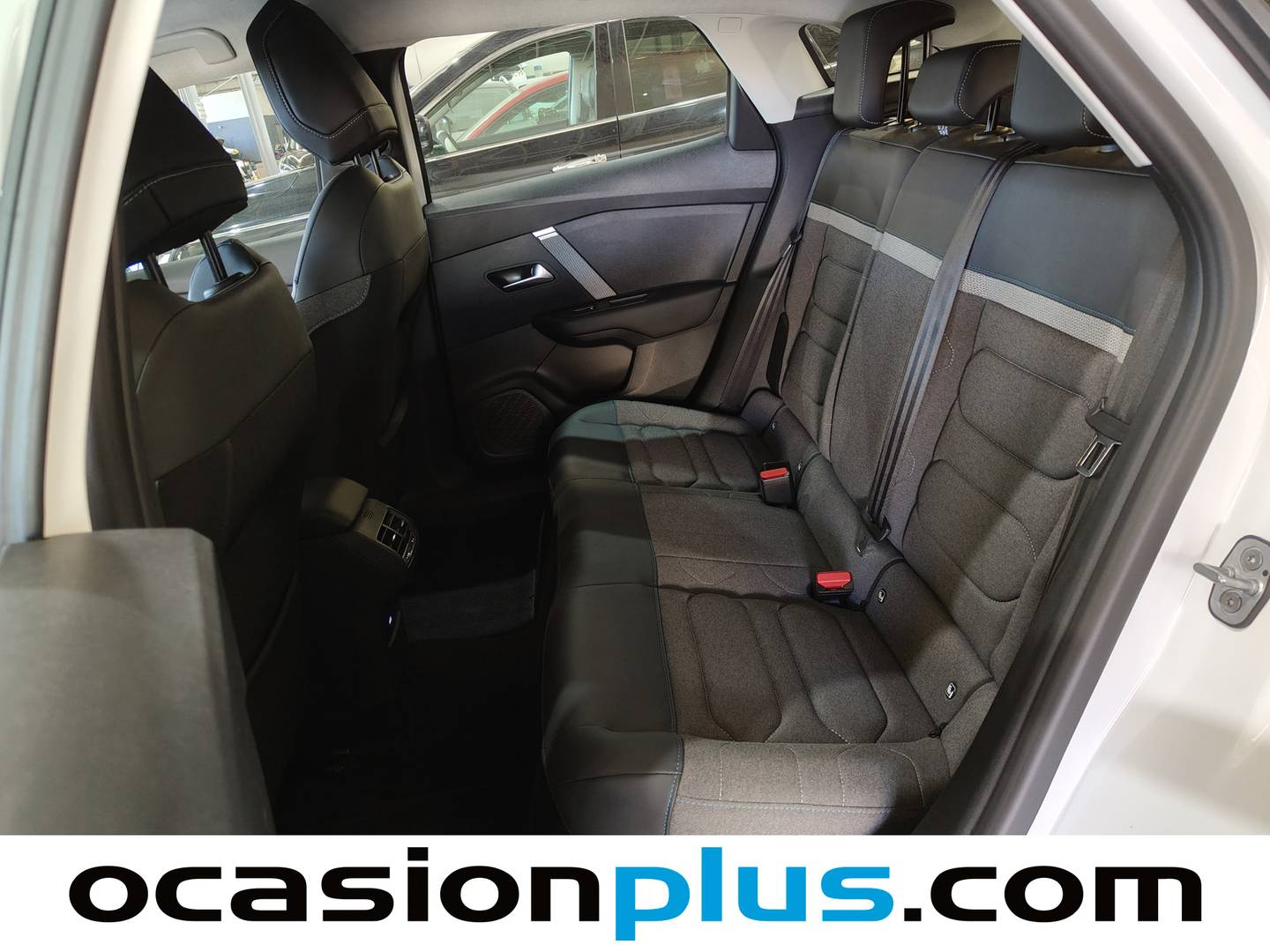 Foto asientos traseros Citroën C4 Citroën C4 BlueHDi 130 S&S Business Edition EAT8 (131 CV)
