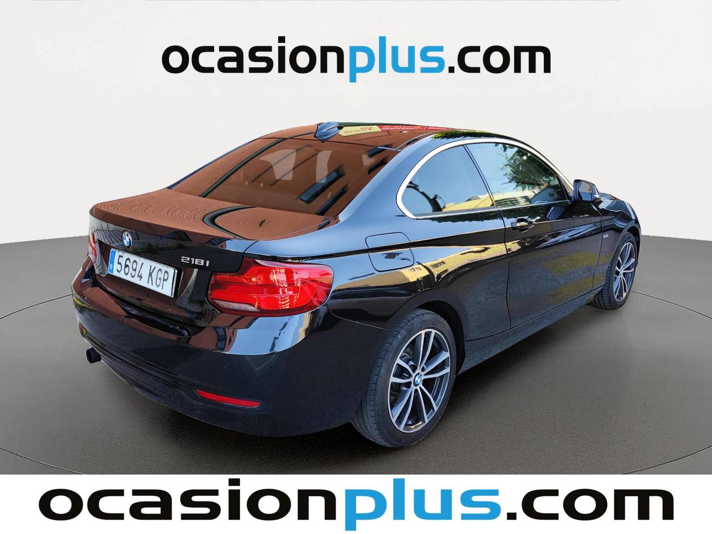 Foto trasera BMW Serie 2 BMW Serie 2 218i Coupe (136 CV) derecha