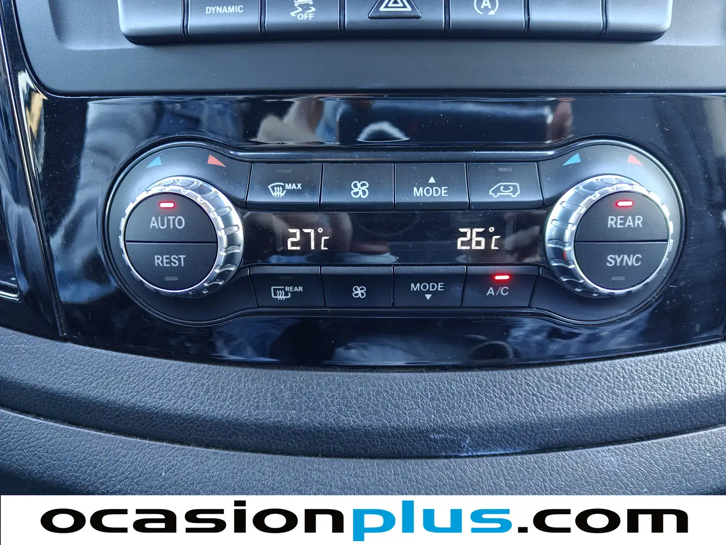 Foto Mercedes Vito Mercedes-Benz Vito Combi 114 CDI Tourer Select Larga AT (136 CV)