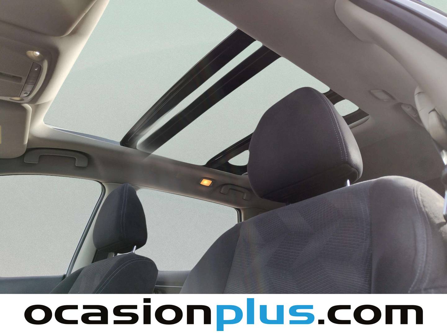 Foto Nissan X-TRAIL Nissan X-Trail 1.6 dCi 360 (130 CV) 7 Plazas