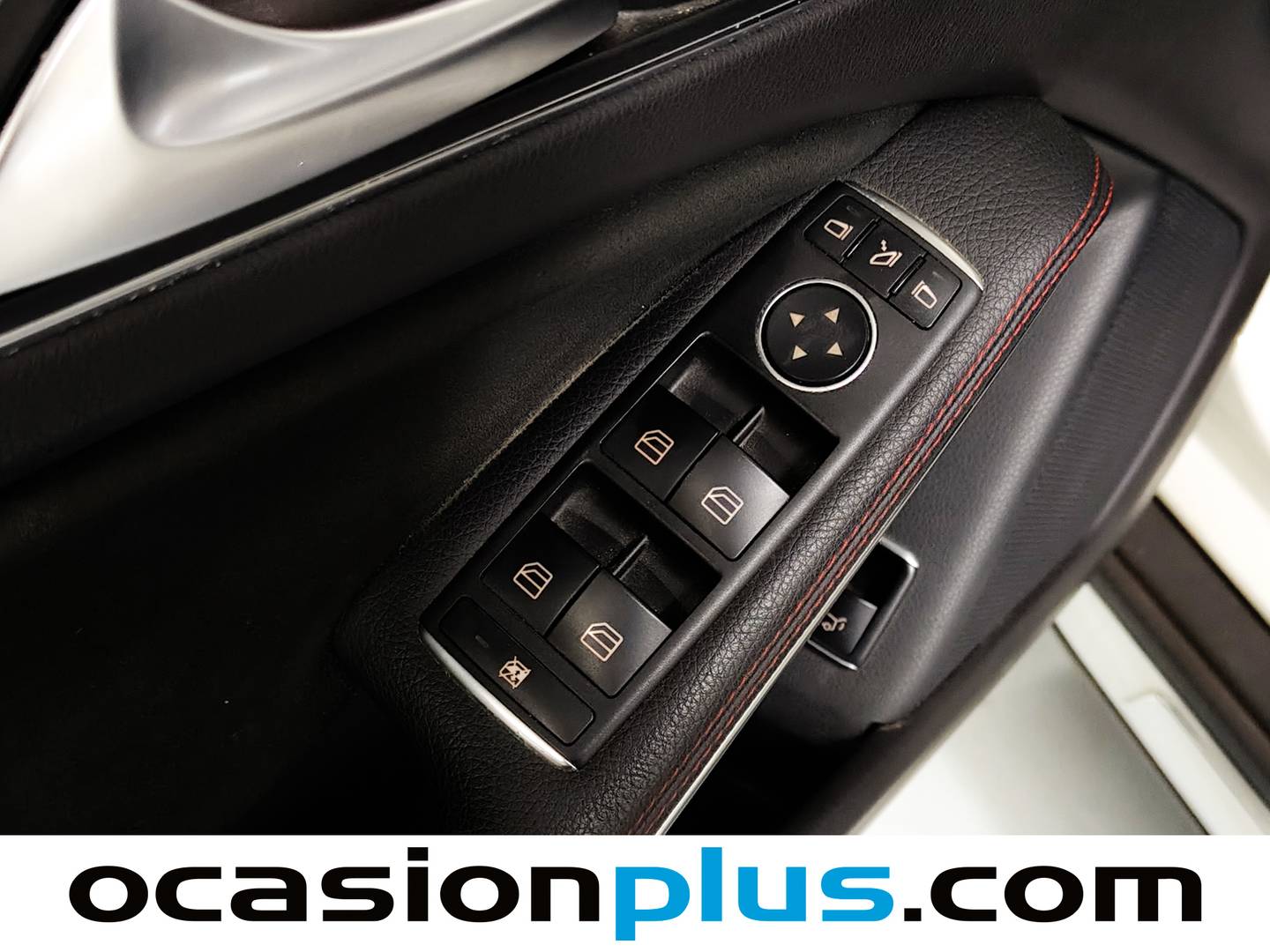 Foto Mercedes GLA Mercedes-Benz GLA GLA 200 Pack AMG (156 CV)