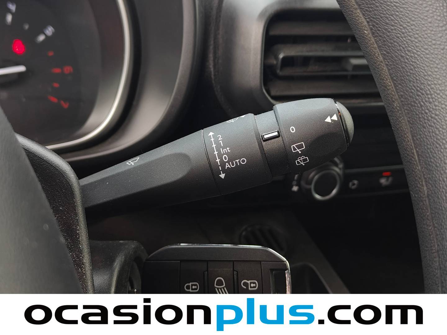 Citroën Berlingo Citroen Berlingo BlueHDi 100 S&S Talla M Feel (102 CV) seminuevo