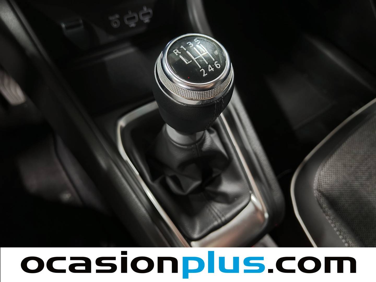 Foto Mitsubishi ASX Mitsubishi ASX 130T MHEV Kaiteki (140 CV)