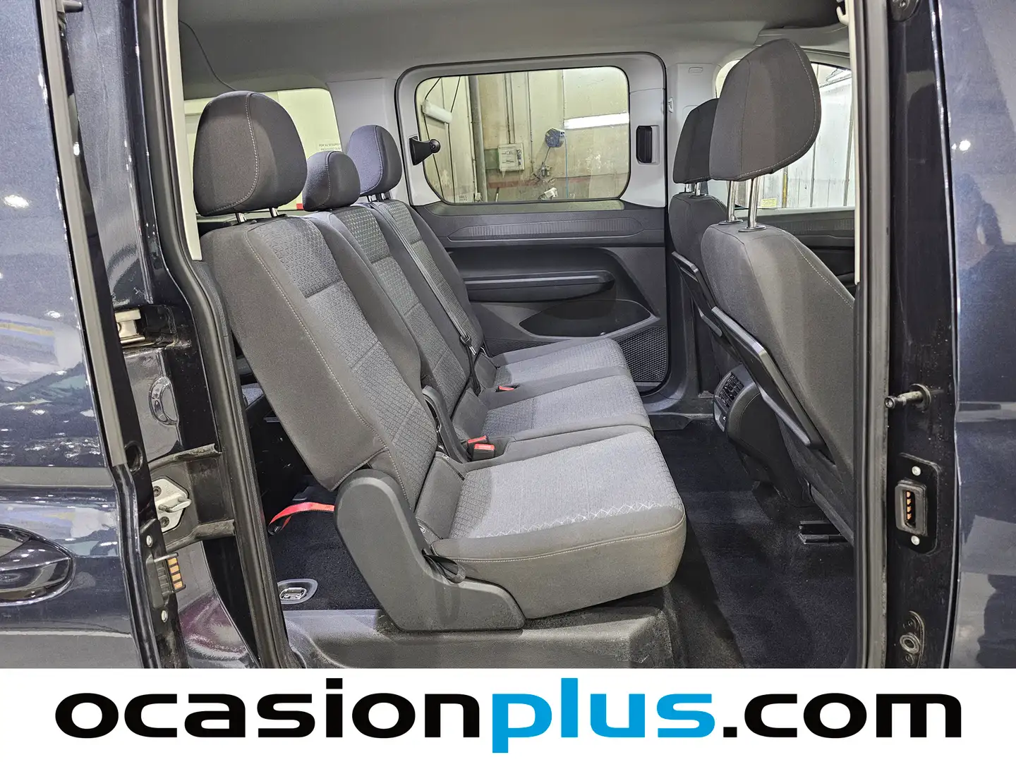 Foto Ford Tourneo Connect Ford Tourneo Connect 2.0 Ecoblue S&S Titanium Auto (122 CV)