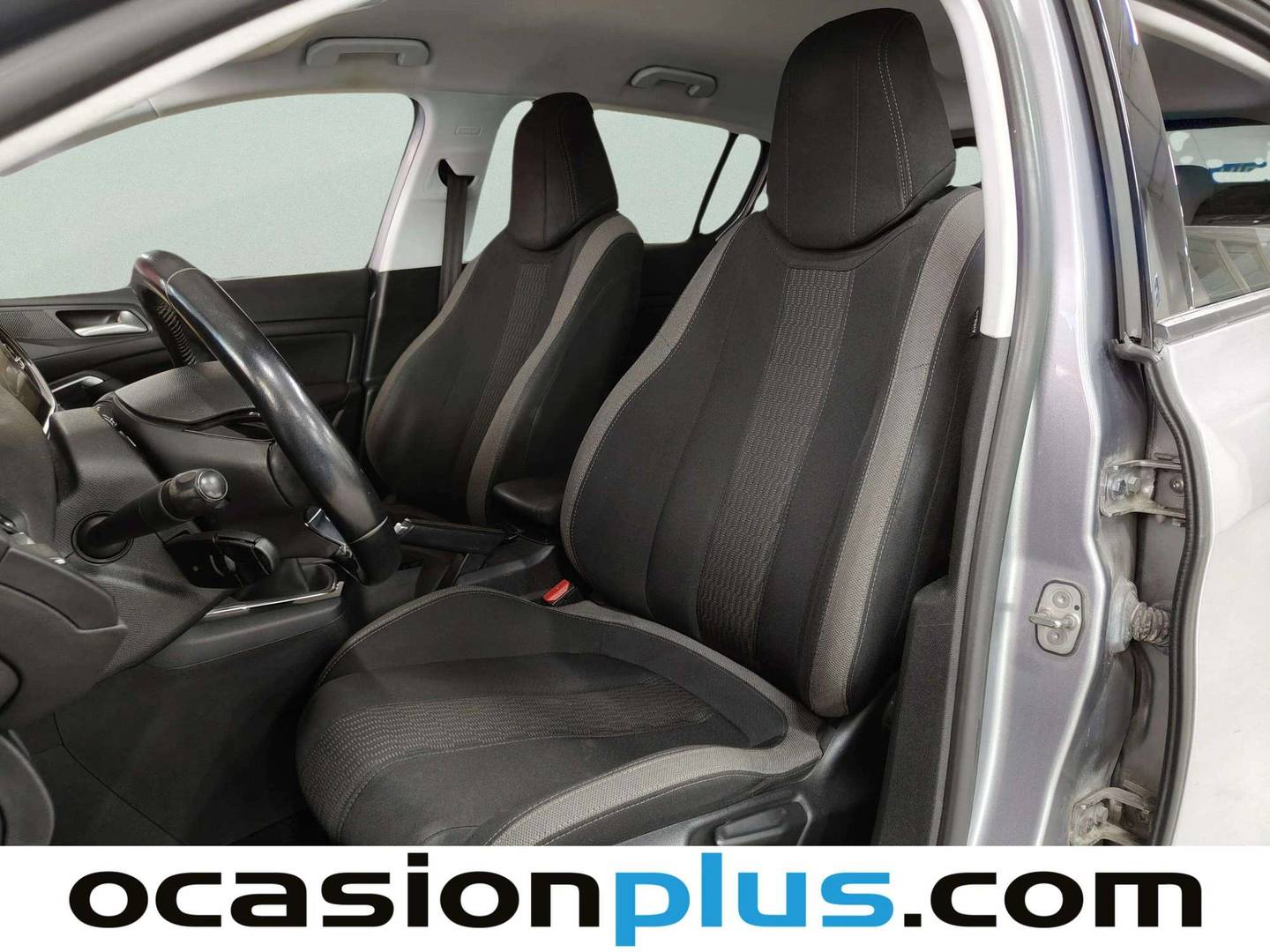 Foto Peugeot 308 Peugeot 308 BlueHDi 120 Style (120 CV)