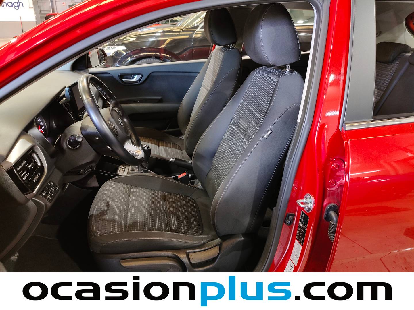 Foto asientos delanteros KIA Stonic KIA Stonic 1.0 T-GDi MHEV Drive iMT (100 CV)