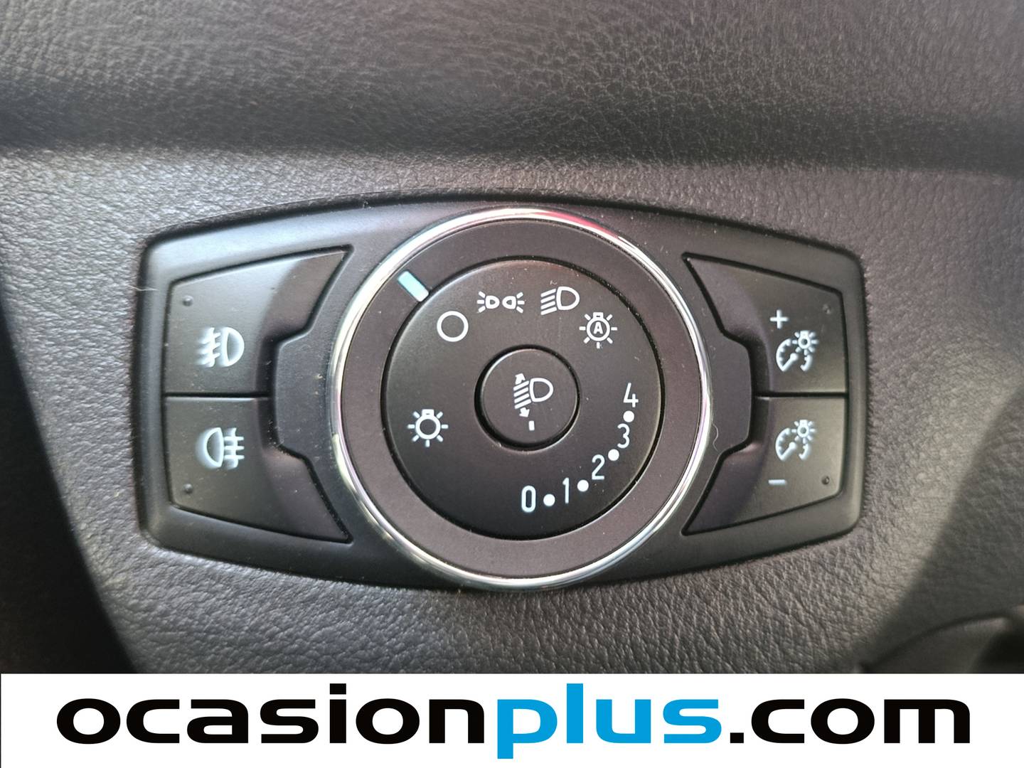 Equipamiento del Ford Tourneo Courier Ford Tourneo Courier 1.0 EcoBoost Trend (100 CV)