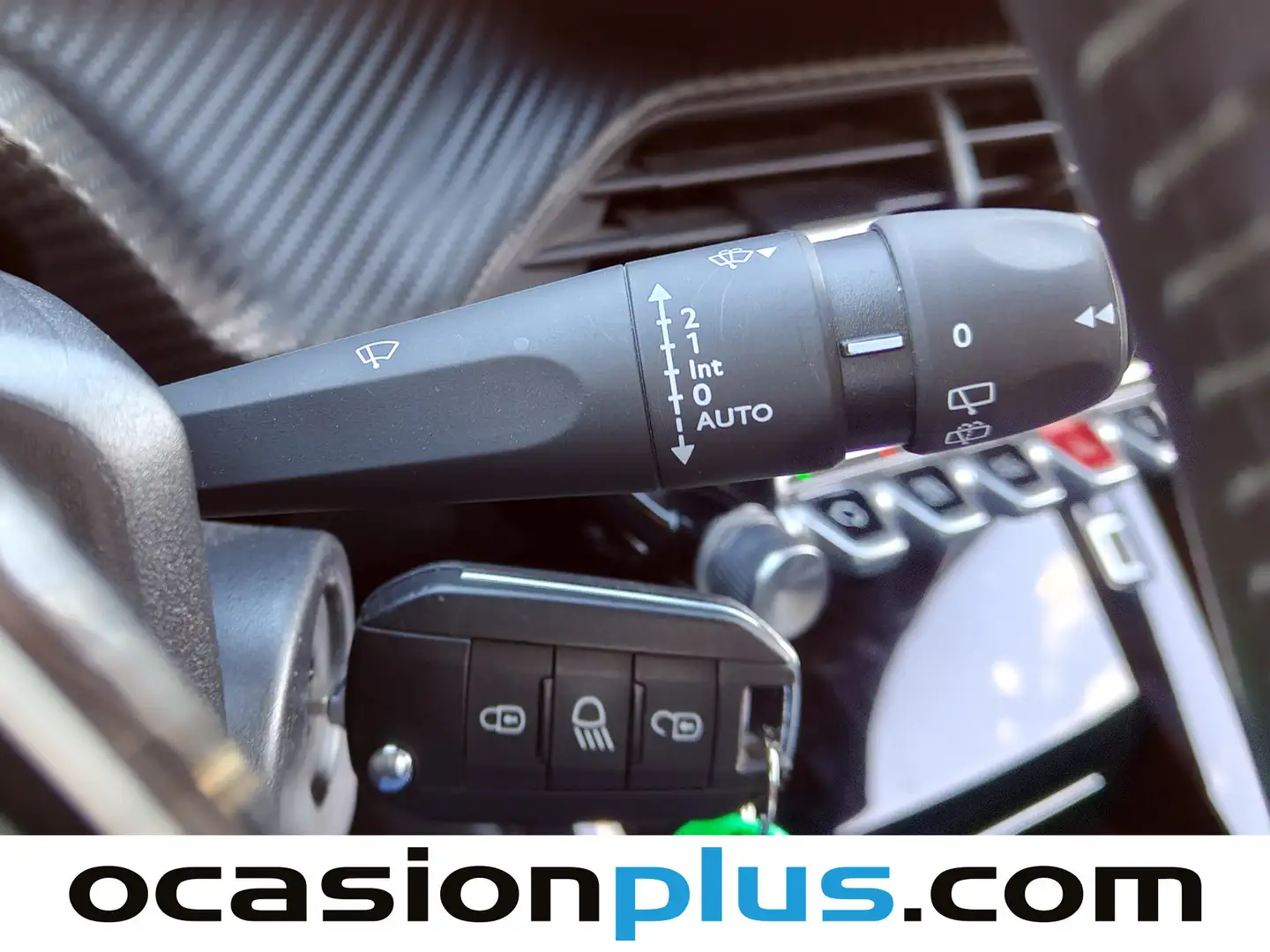 Foto Peugeot 2008 Peugeot 2008 PureTech 100 S&S Allure  (100 CV)