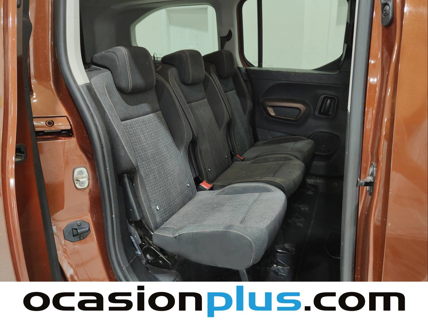 Foto Peugeot Rifter Peugeot Rifter GT Line Long PureTech (130 CV) EAT8