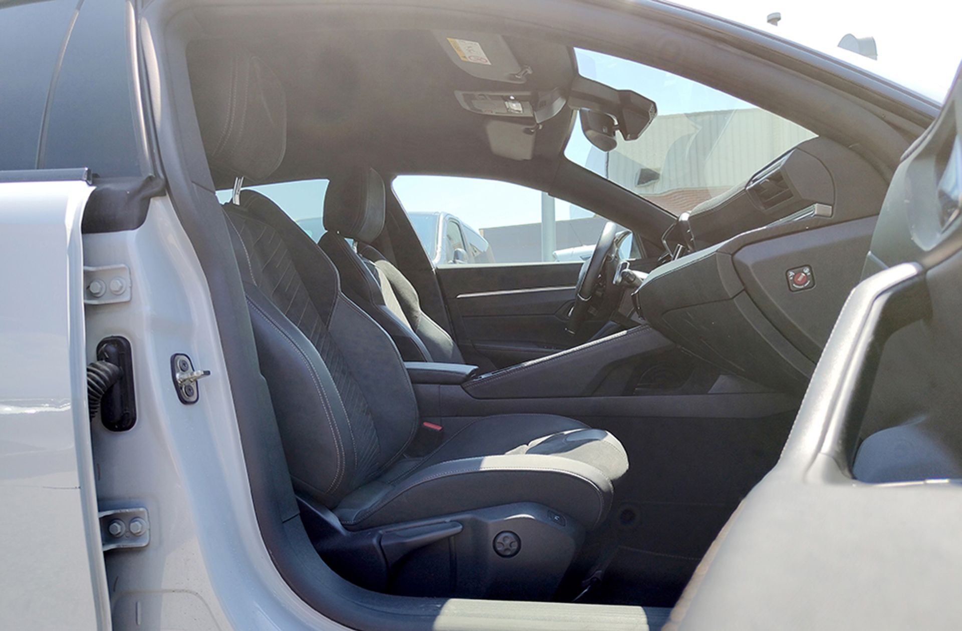 Peugeot 508 SW BlueHDi 130 GT EAT8 - foto 18