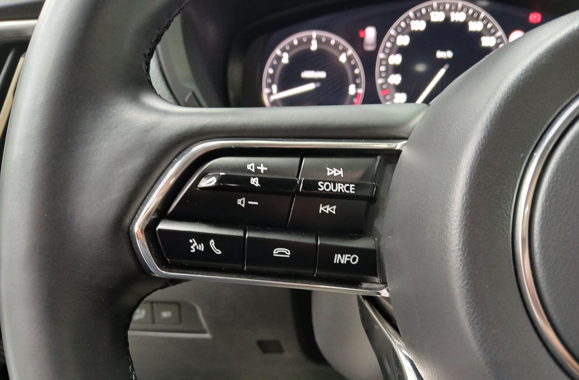 Mazda CX-80 e-Skyactiv D MHEV Exclusive-Line Plus 7 plazas - foto 33