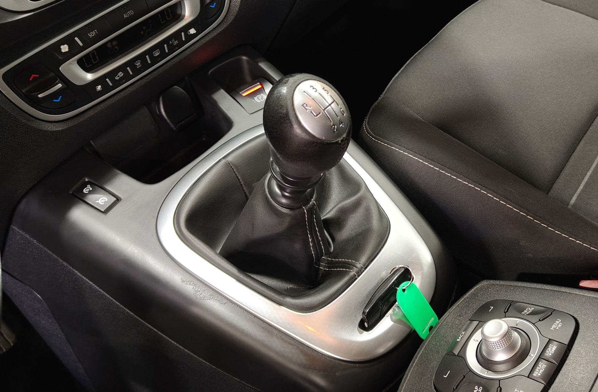 Renault Grand Scénic Limited Energy dCi 7 plazas - foto 6