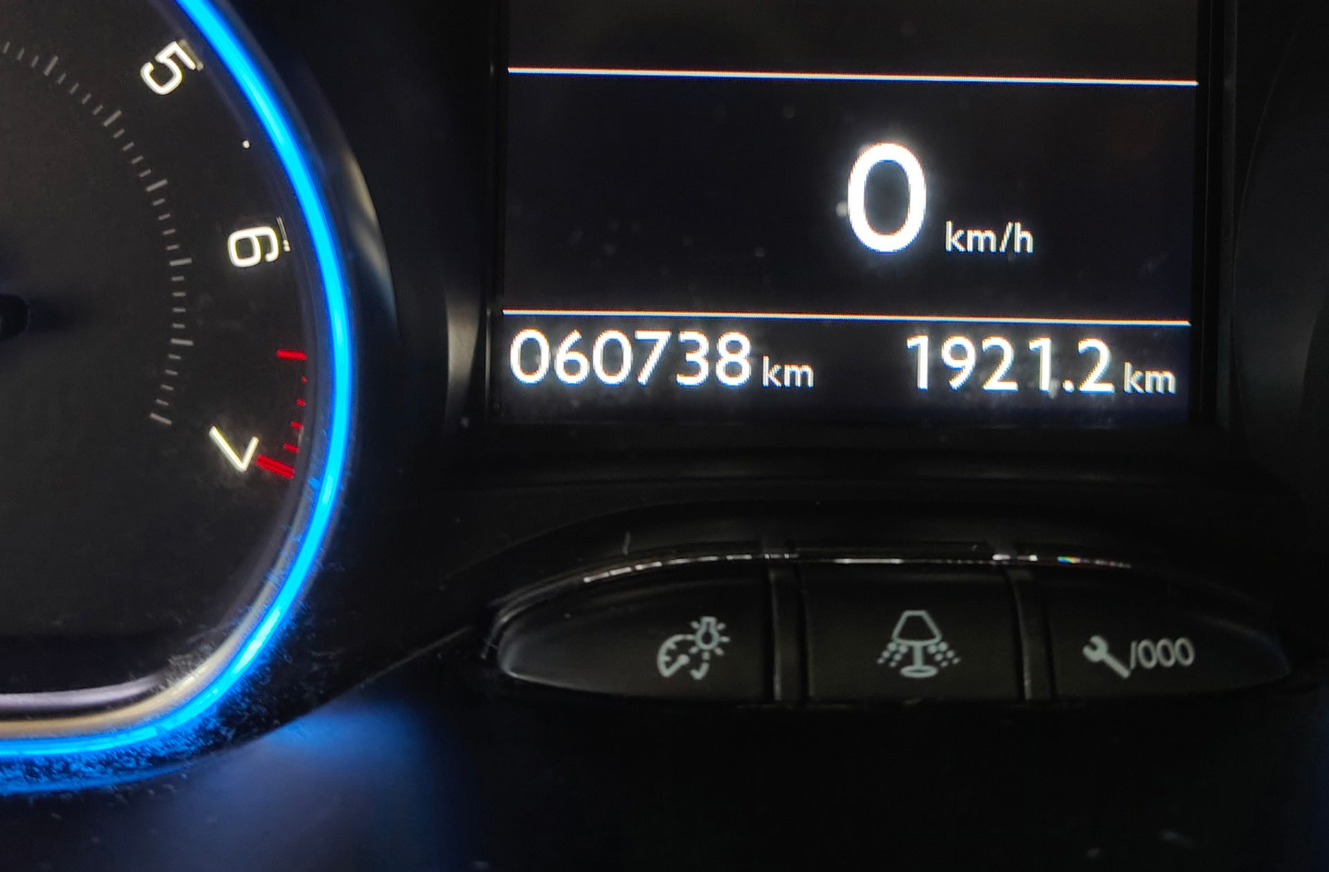 Peugeot 2008 PureTech 110 Allure - foto 9