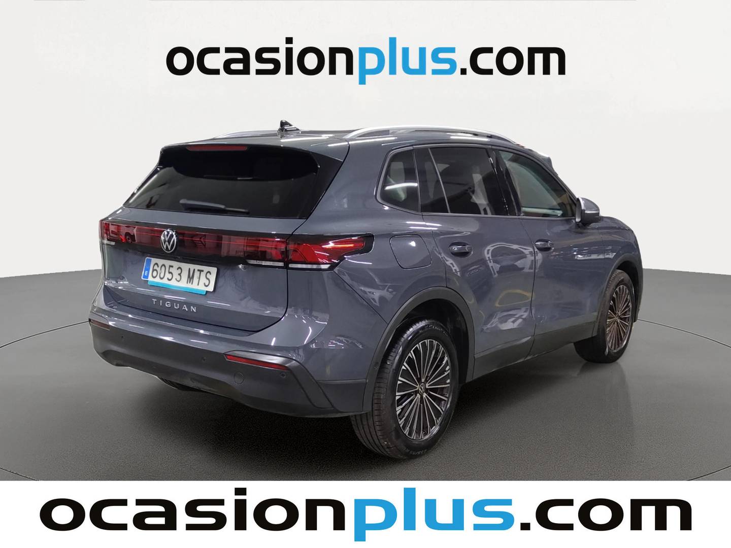 Foto trasera Volkswagen Tiguan Volkswagen Tiguan Life 2.0 TDI (150 CV) DSG derecha