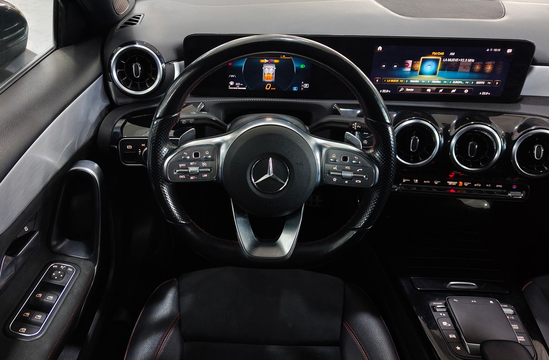 Mercedes-Benz Clase A 200 Pack AMG - foto 22