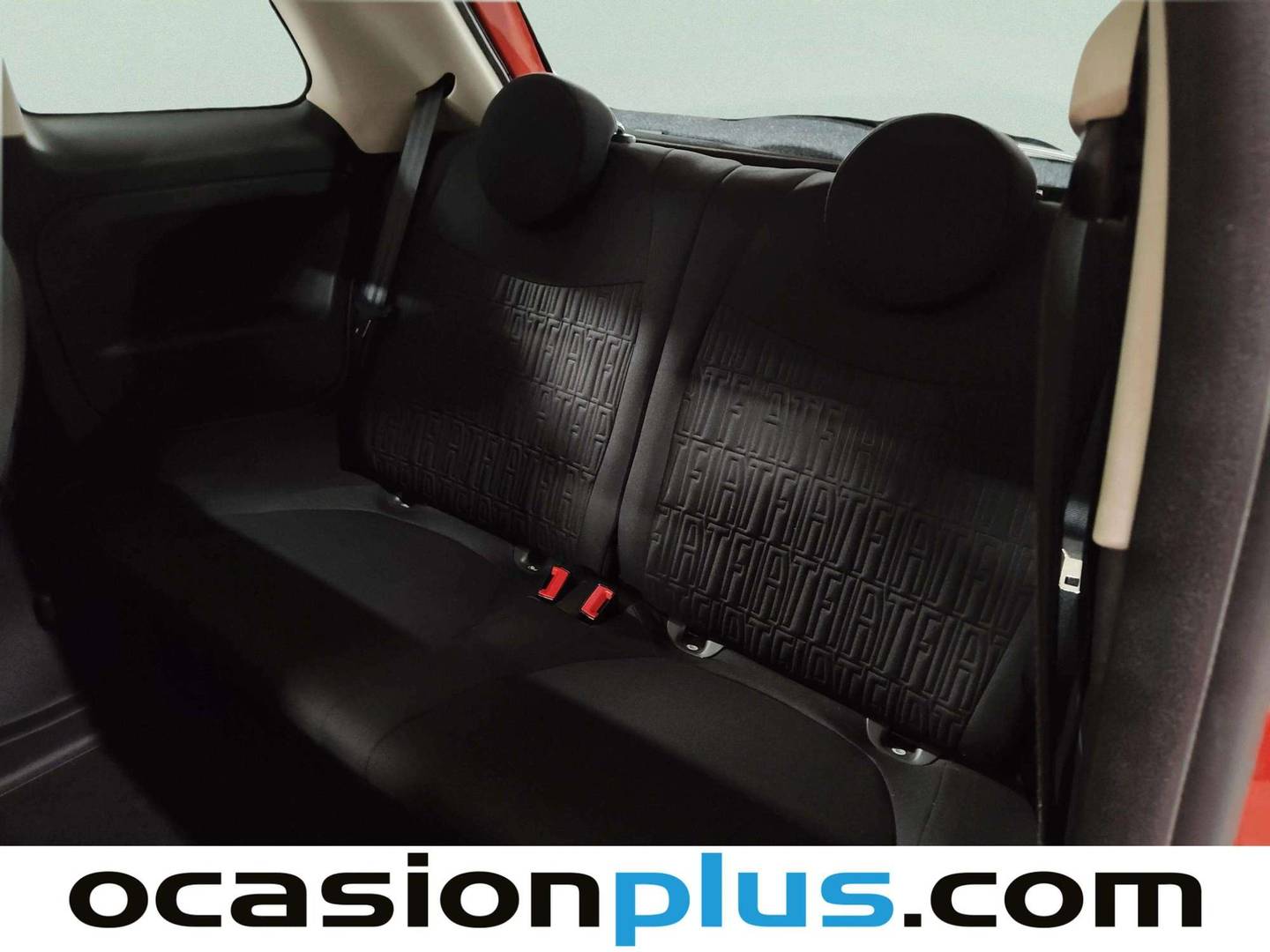 Foto asientos traseros Fiat 500 Fiat 500 1.0 Hybrid Dolcevita (70 CV)