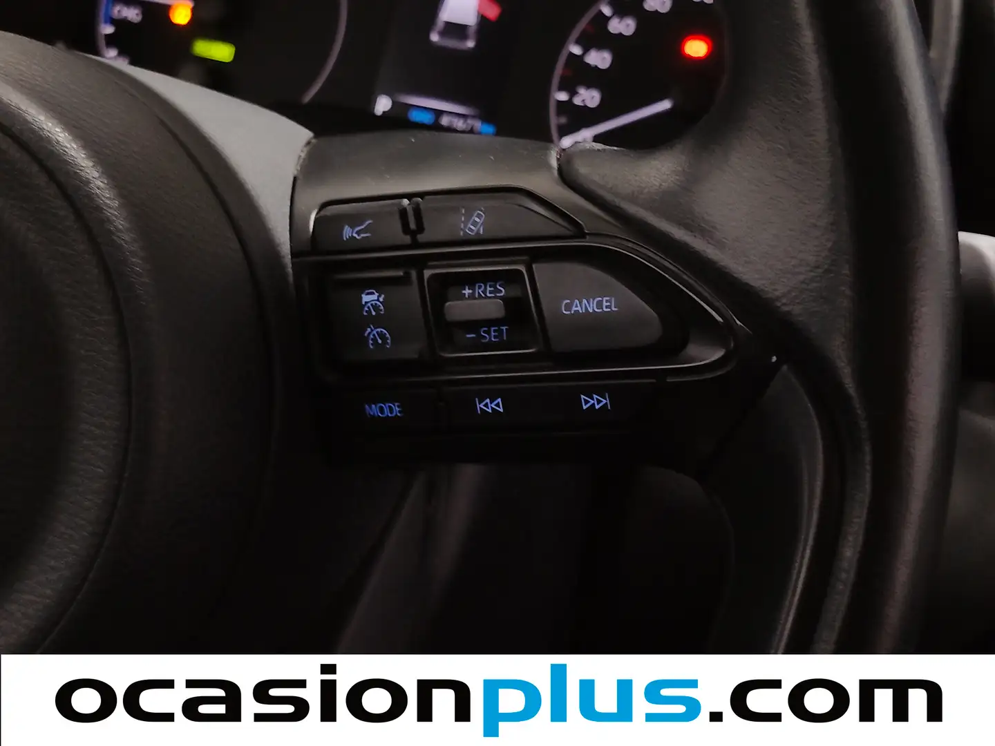 Foto Toyota Yaris Toyota Yaris 120H Business Plus (116 CV)