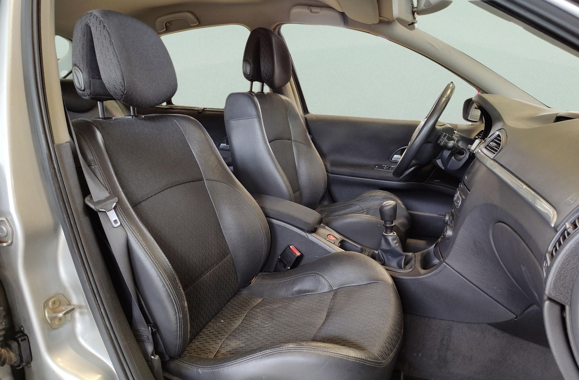 Renault Laguna 2.0 dCi Confort Dynamique - foto 14