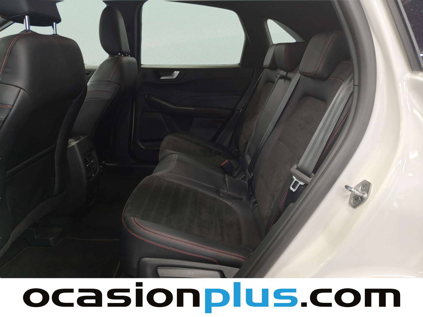 Foto asientos traseros Ford Kuga Ford Kuga 2.5 Duratec PHEV ST-Line X Auto  (225 CV)