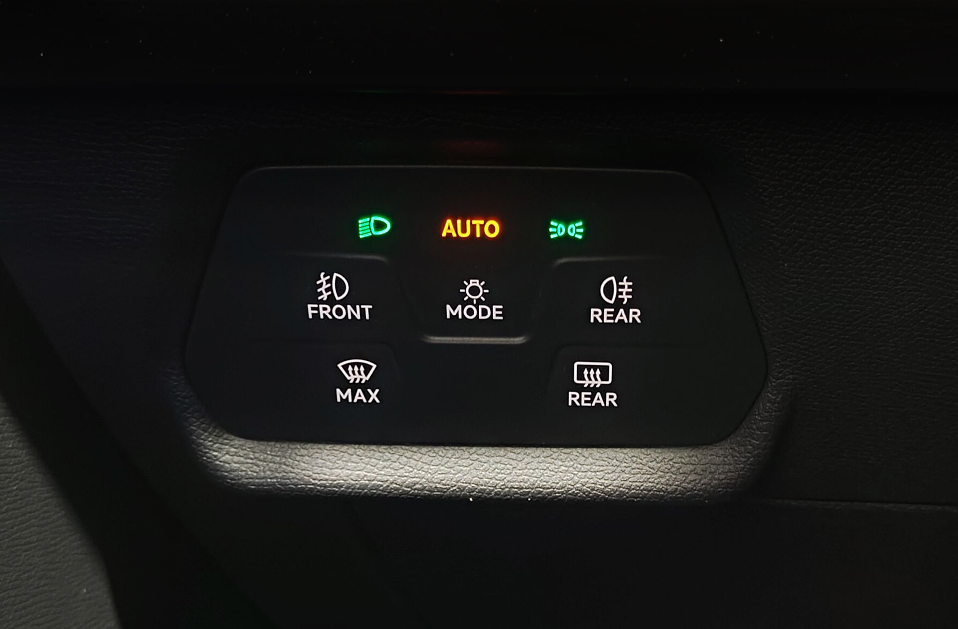 SEAT León 1.5 TSI FR Go L - foto 29