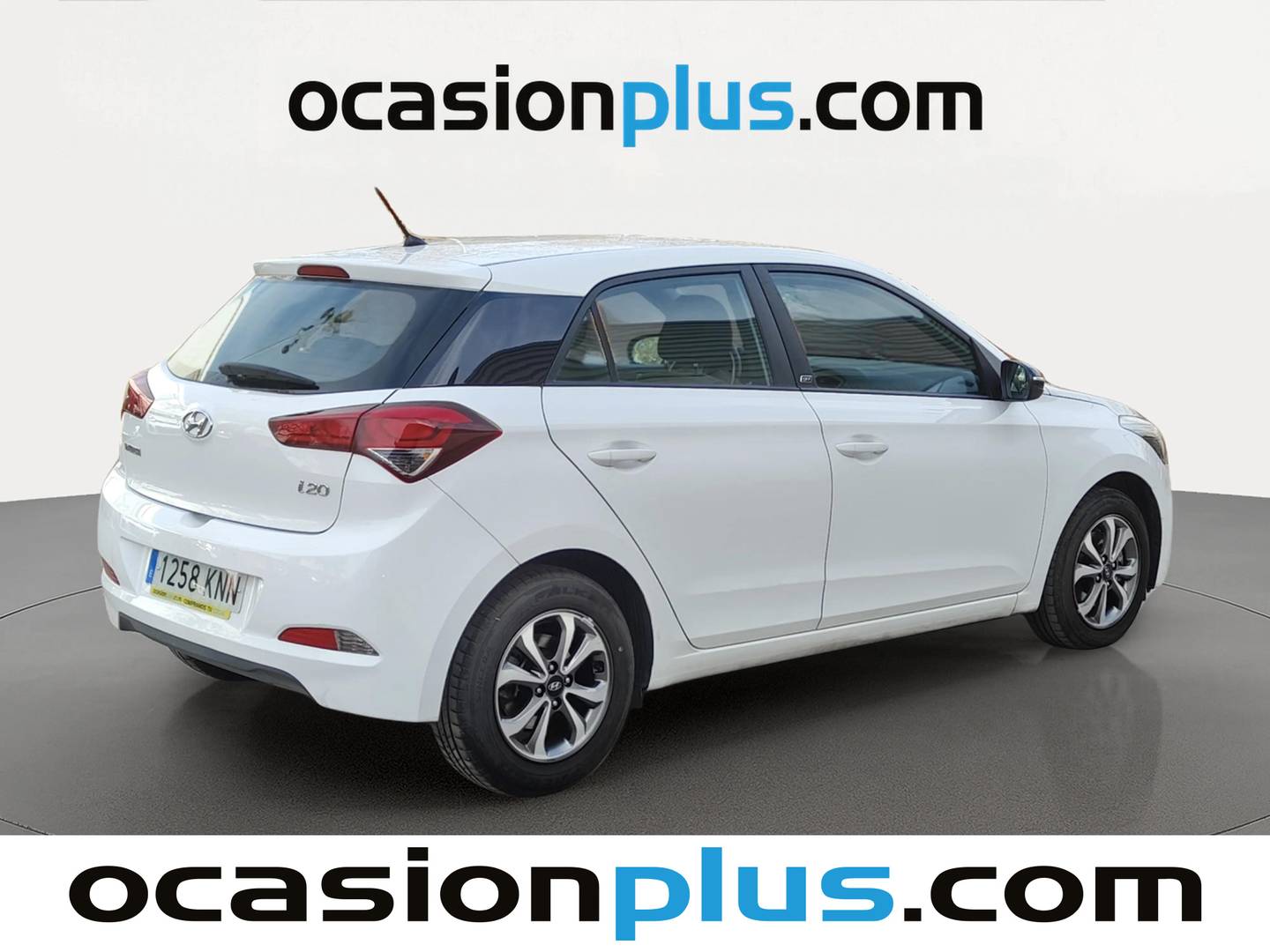Foto trasera Hyundai i20 Hyundai i20 1.1 CRDI Go! (75 CV) derecha