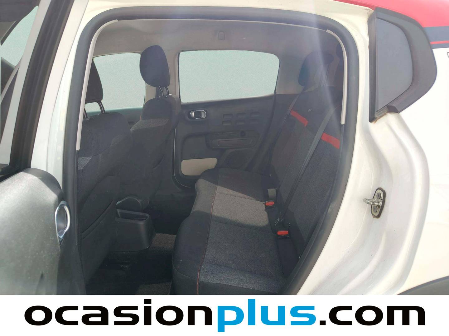 Foto asientos traseros Citroën C3 Citroën C3 BlueHDi 100 S&S Feel (99 CV)