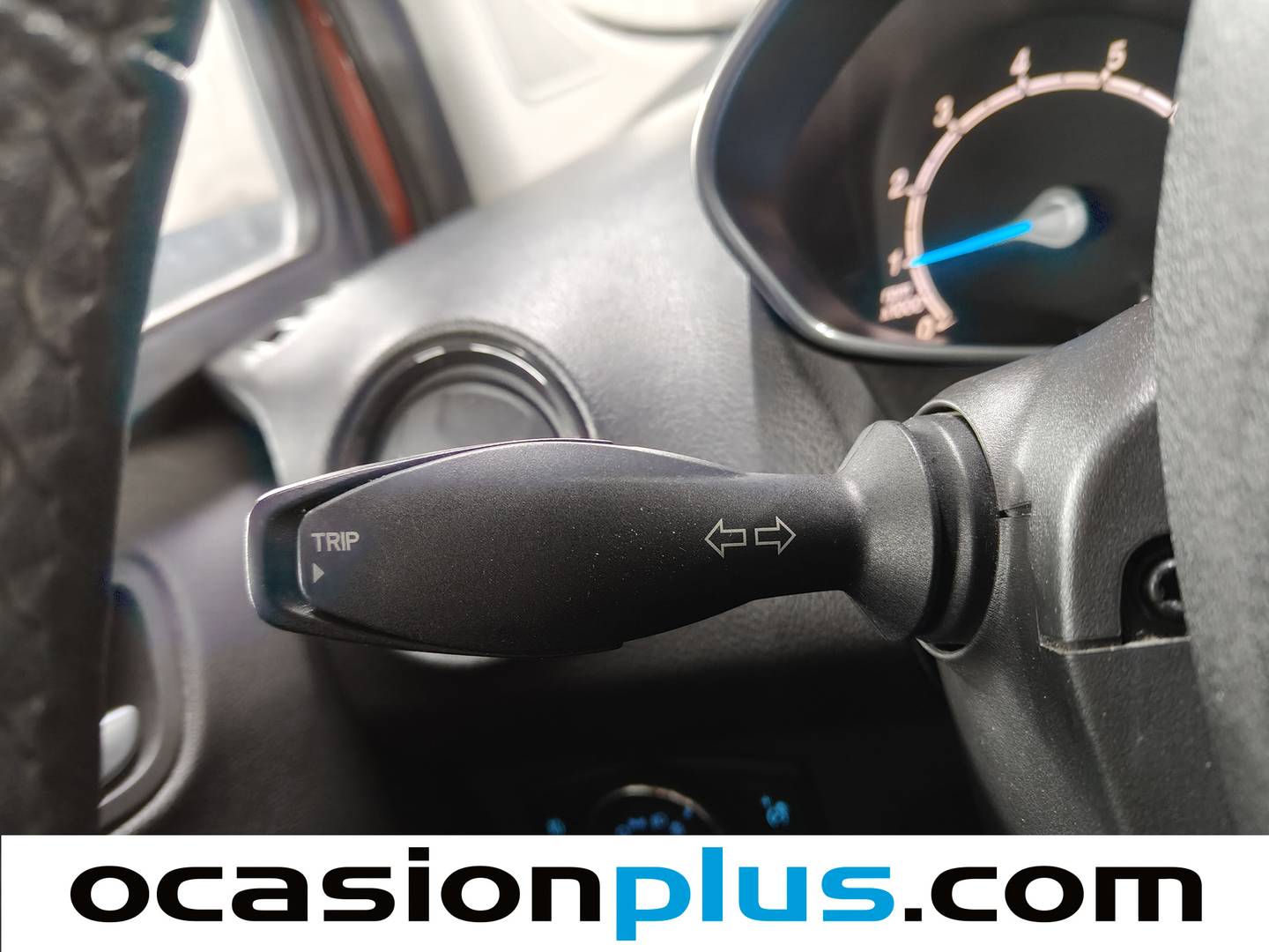 Foto Ford Tourneo Courier Ford Tourneo Courier 1.0 EcoBoost Titanium (100 CV)