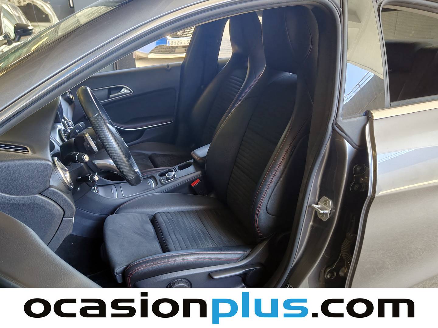 Foto asientos delanteros Mercedes CLA Mercedes CLA 200 d (136 CV) Pack AMG