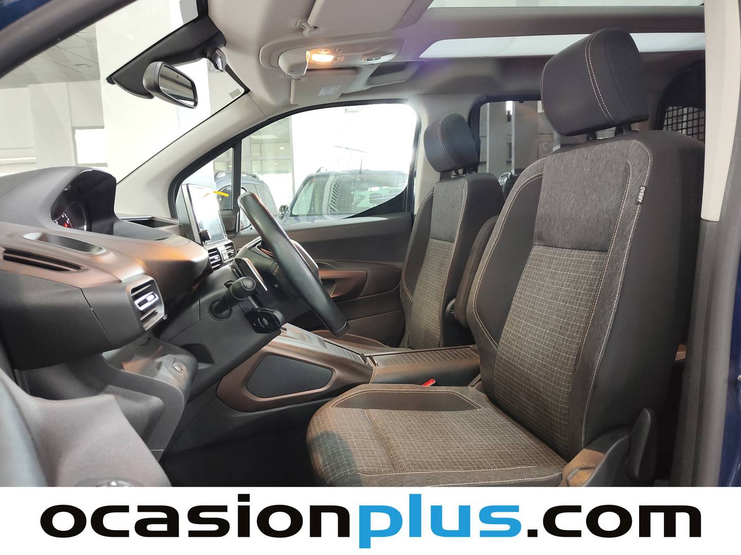 Foto asientos delanteros Peugeot Rifter Peugeot Rifter BlueHDi 130 S&S GT Business Standard EAT8 (130 CV)