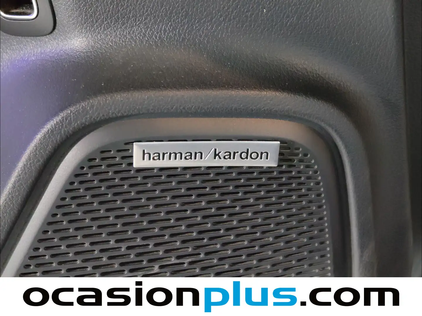 Foto Mercedes GLB Mercedes-Benz GLB 200 d (150 CV) Pack AMG