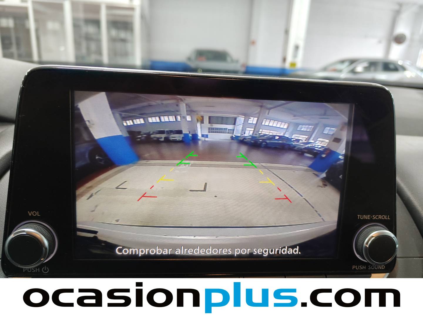 Extras y acabados del Nissan QASHQAI Nissan Qashqai E-POWER Acenta (190 CV)