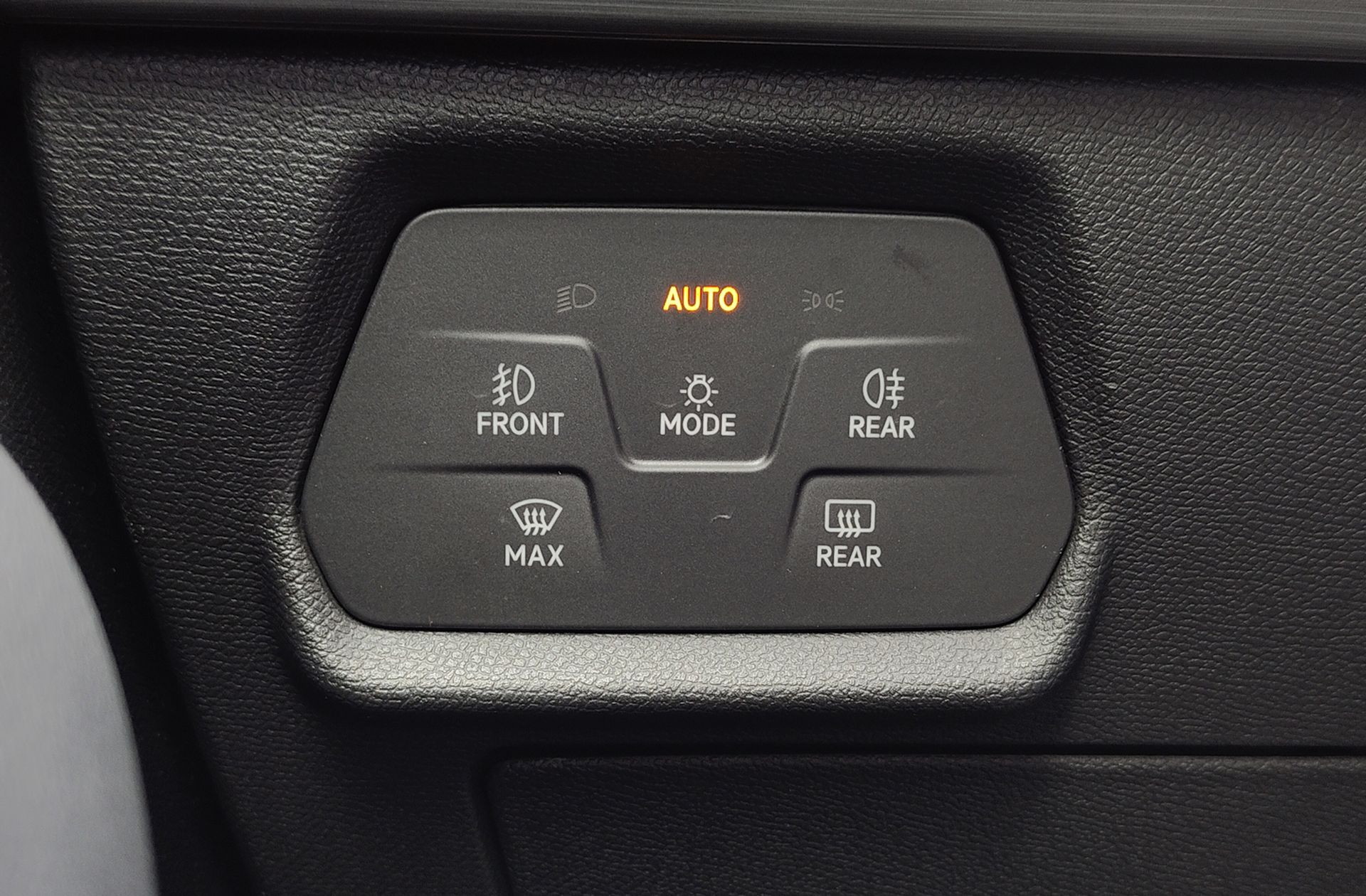 Cupra Formentor 1.5 TSI - foto 19