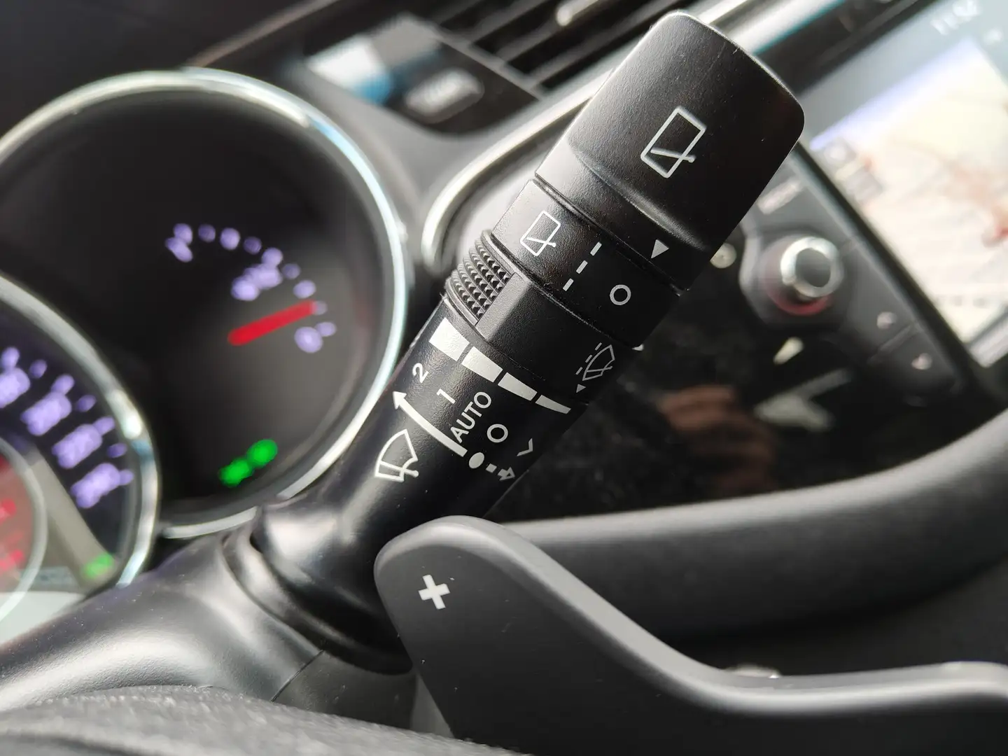 Foto KIA Ceed Kia Ceed 1.6 CRDi VGT Tech DCT (136 CV)