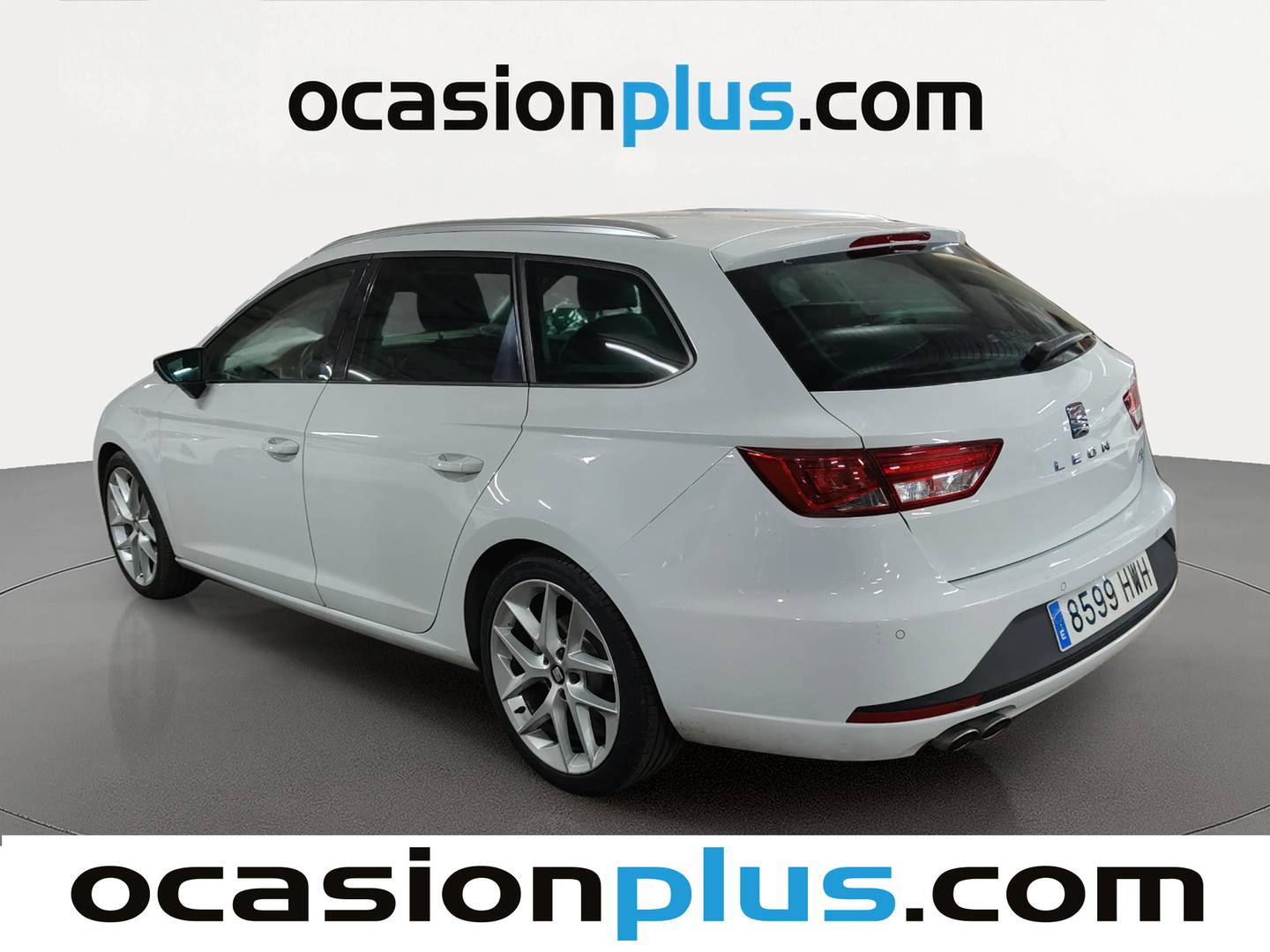 Foto trasera Seat León ST Seat León ST 2.0 TDI S&S FR (184 CV) izquierda