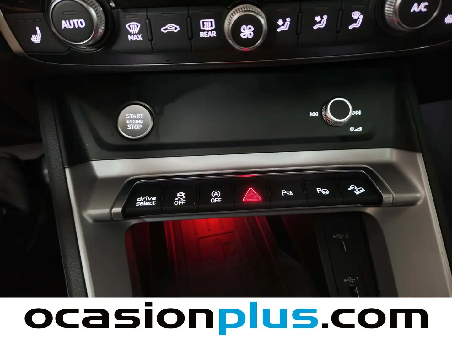 Foto Audi Q3 Sportback Audi Q3 Sportback Black line 40 TDI quattro Pack S-line (190 CV) S tronic