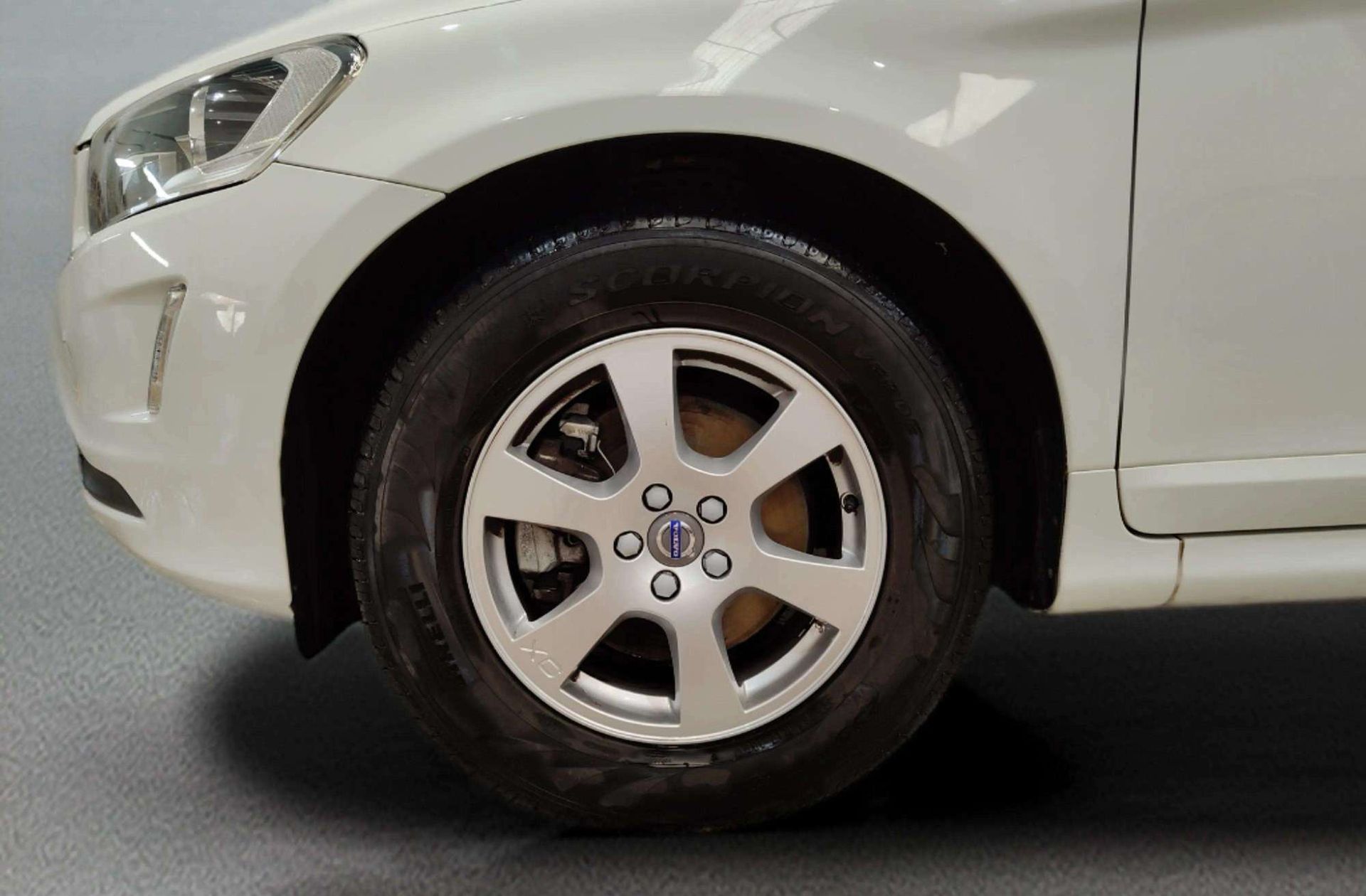 Volvo XC60 D4 Momentum - foto 41