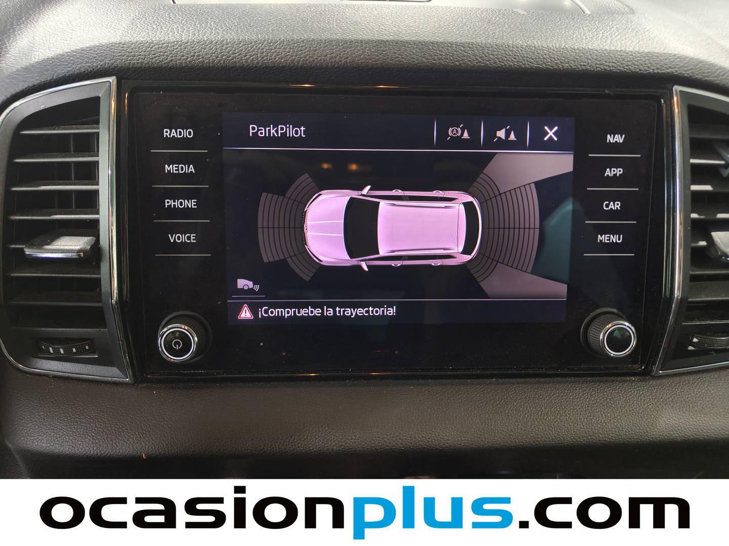 Foto Skoda Karoq Skoda Karoq 1.6 TDI Ambition  (115 CV)