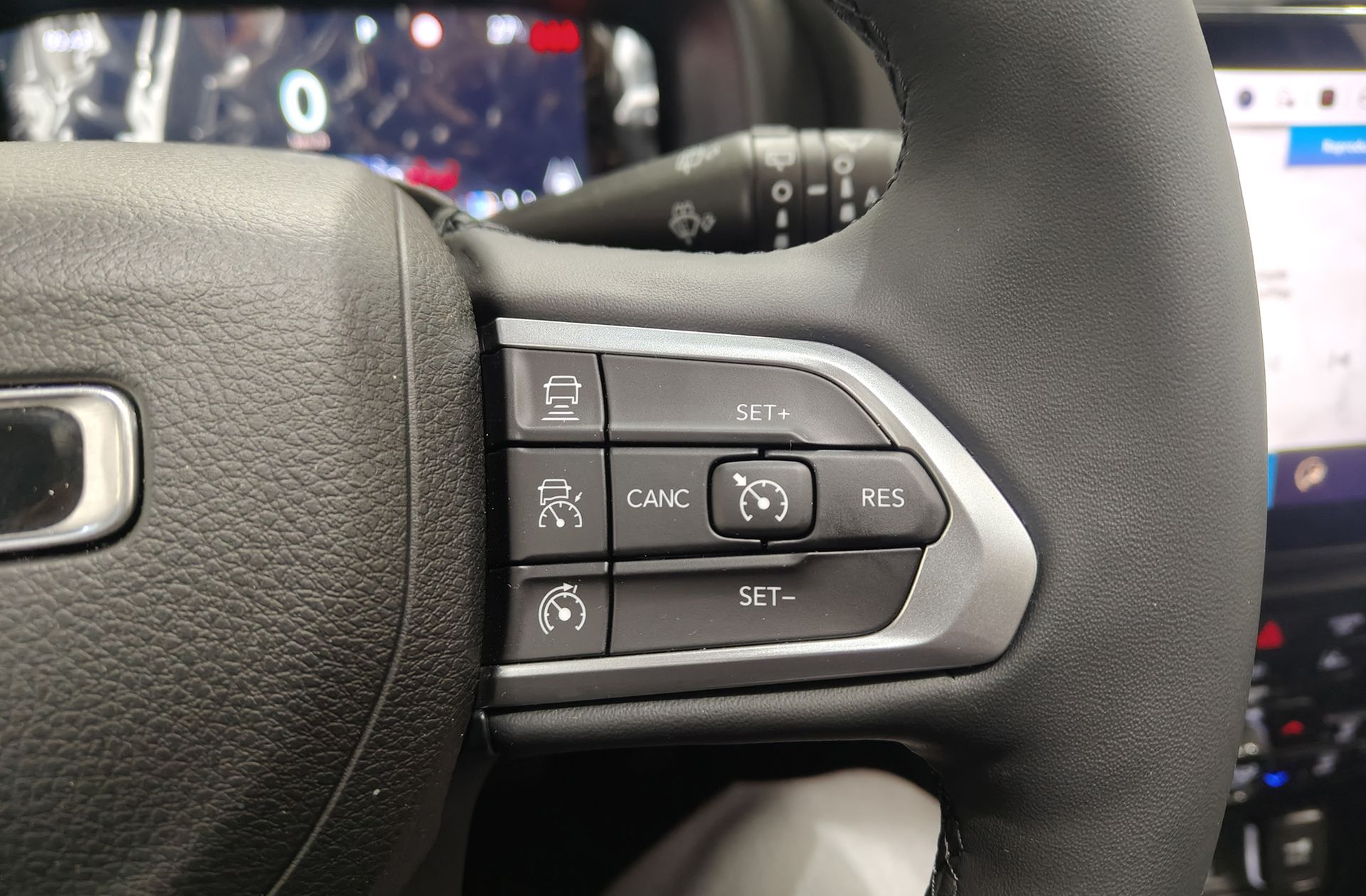 Jeep Renegade 1.5 MHEV eHybrid Summit DCT - foto 28